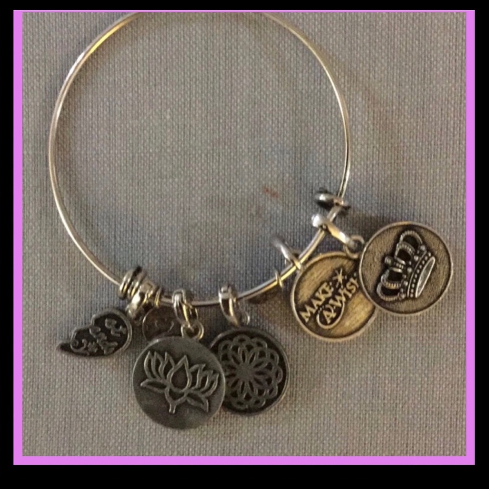 BN Southhill Designs Silver Charm Bracelet
